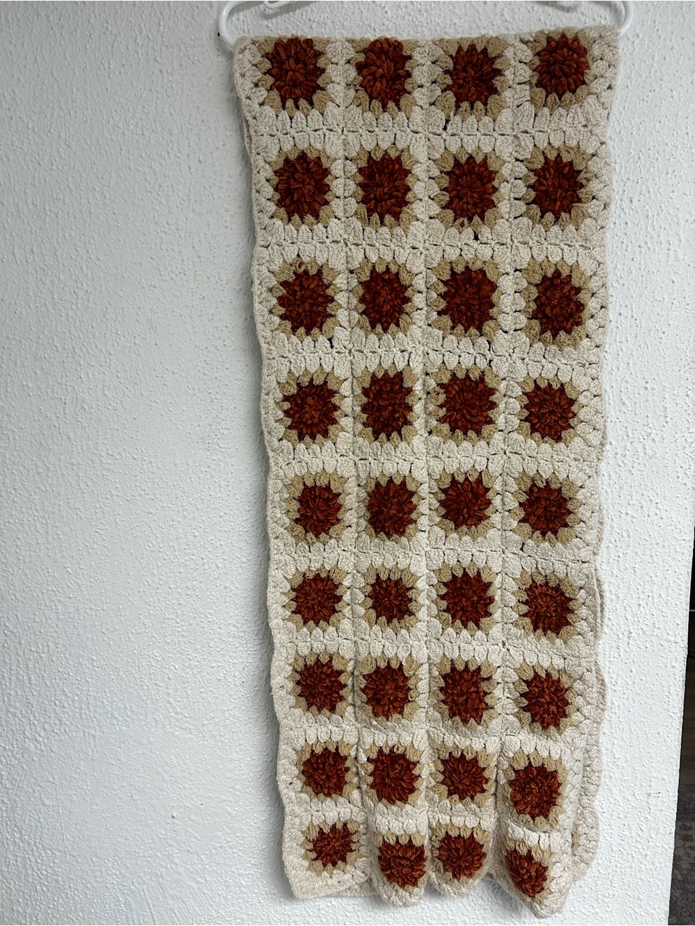 The Farmhouse Rachael Ashwell Crocheted Granny Square Runner Ivory & white NWOT